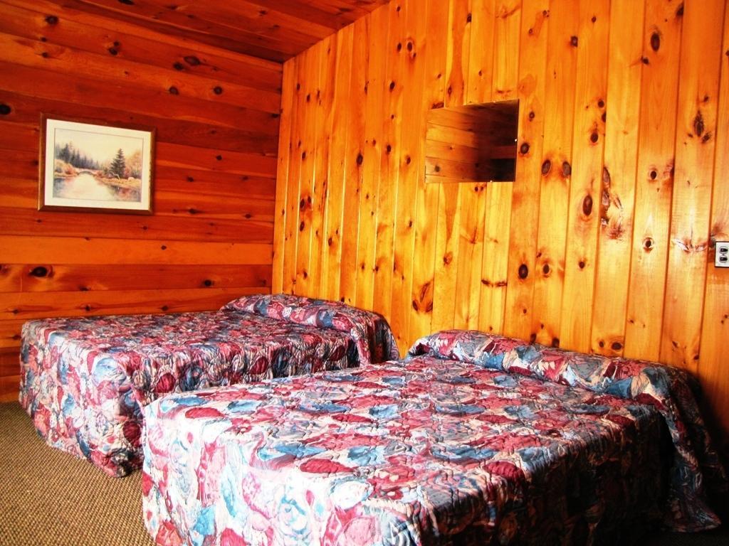 Depe Dene Resort Lake George Ruang foto